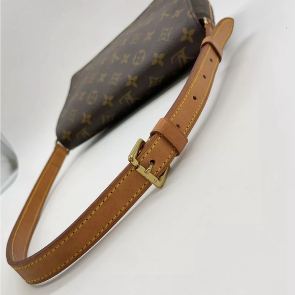 🔥Louis Vuitton Monogram Musette Tango Shoulder Bag 🔥 - Picture 4 of 12